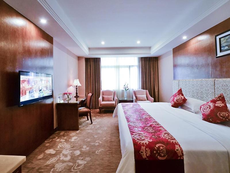 Vienna Hotel Nanning Jiangnan Wanda Экстерьер фото